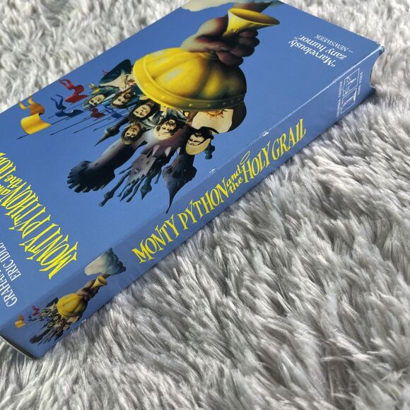 Monty Python and the Holy Grail (VHS, 1974) Comedy - Picture 4 of 10